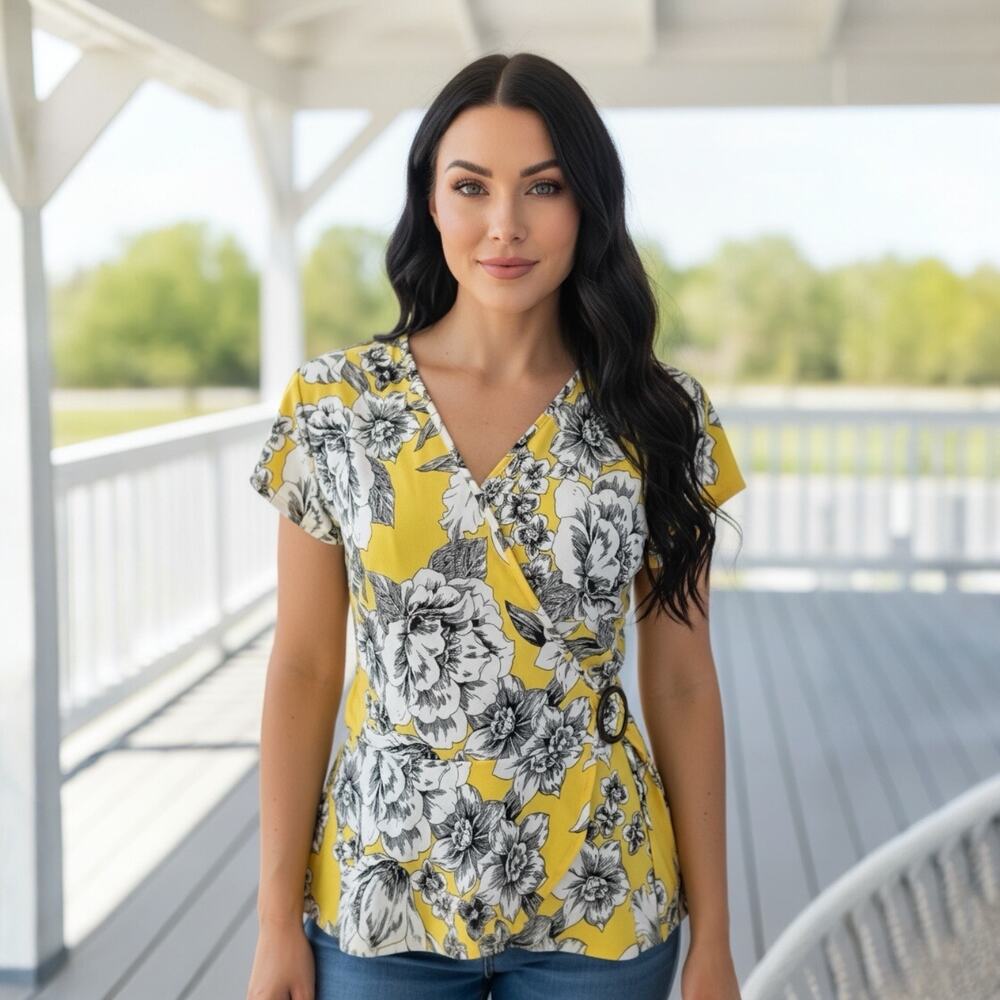 BCX Yellow Floral Wrap V-Neck Peplum Short Sleeve Blouse Women's Medium